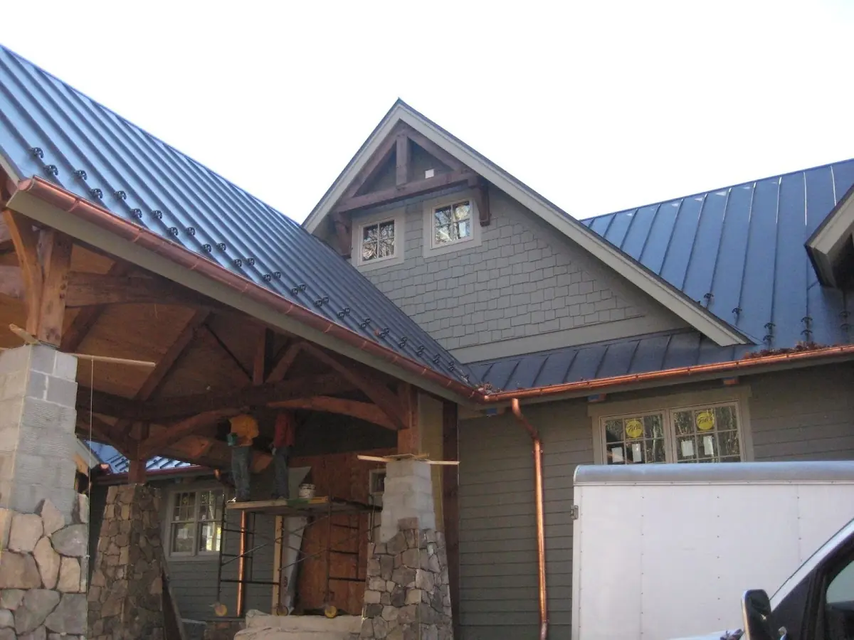 Craftsman Roofing team delivering quality roofing work in South Davis